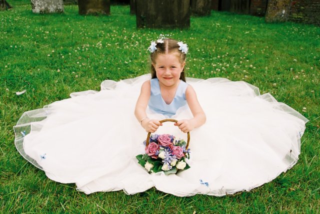 charliesweddinglornainswanpose.jpg